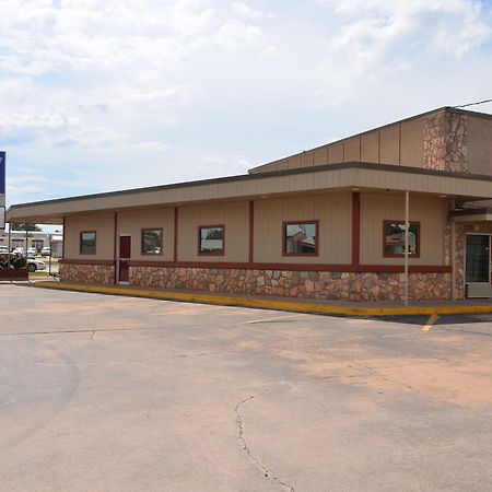 Regency Inn Chickasha Εξωτερικό φωτογραφία